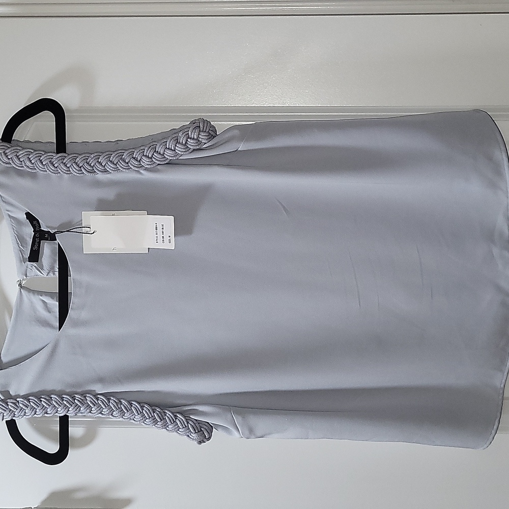 STRUT & BOLT NWT Sky Blue Sleeveless Sky Blue Top Sz M. Braided Detail On Arms.